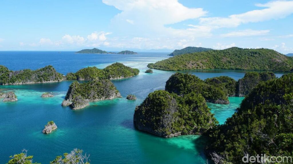 Pemandangan indah destinasi wisata di Indonesia