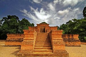 Kompleks Candi Muaro Jambi, situs bersejarah